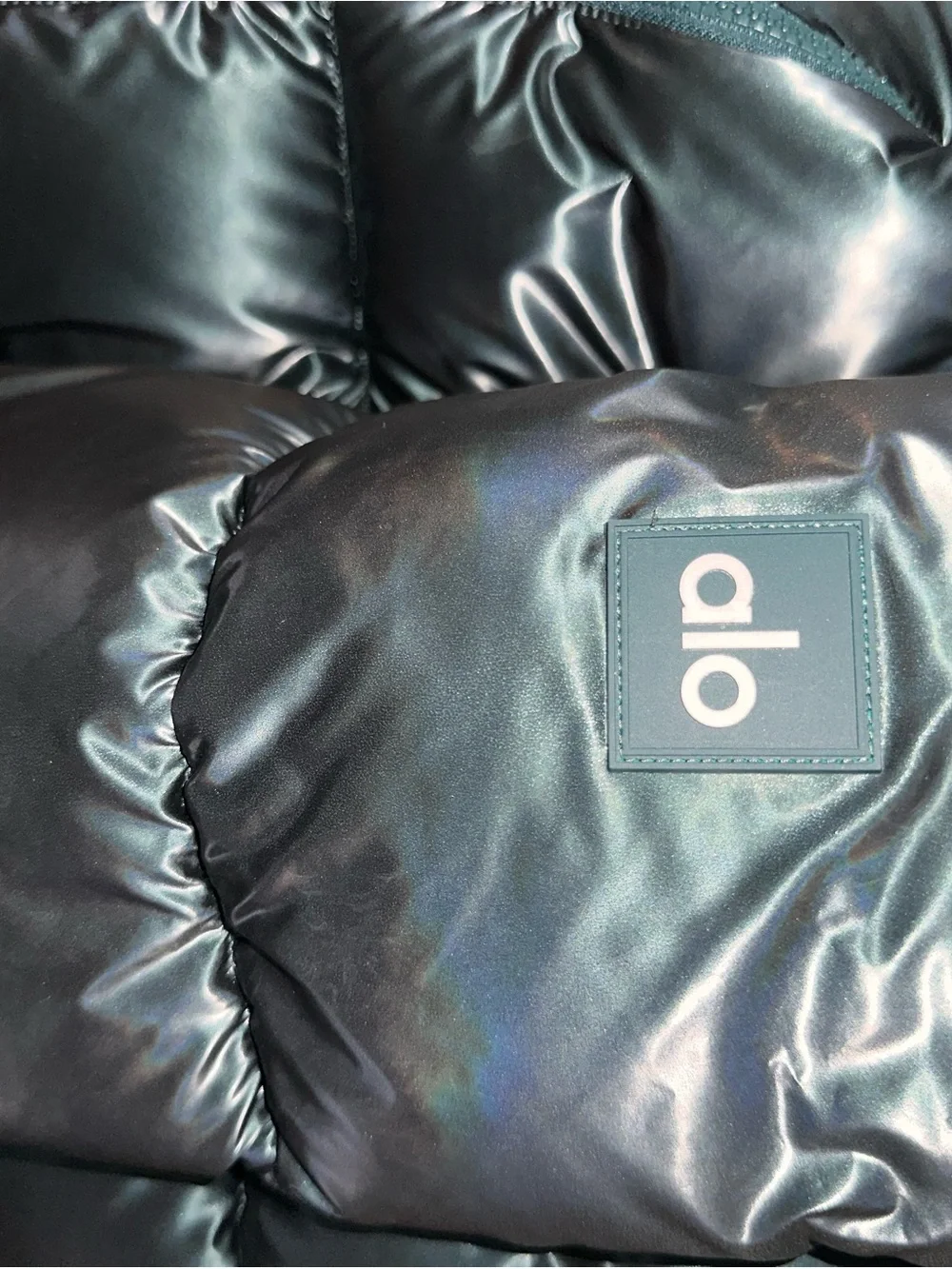 ALO Yoga Shiny Quilted Puffer Jacket - Dark Emerald